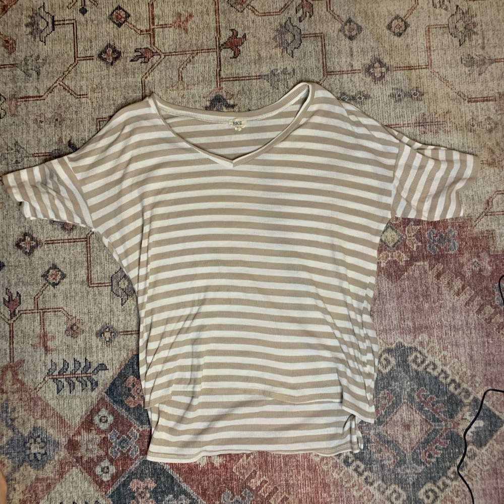 Buckle shirt
